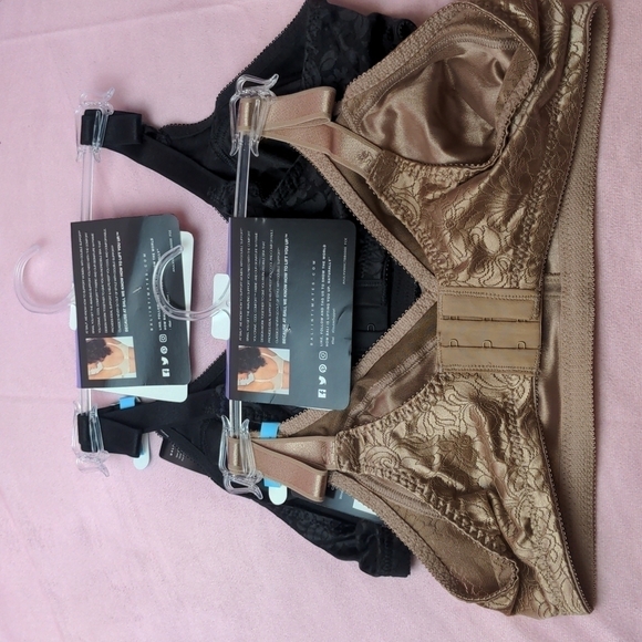 Bali 2 Pack Black and Tan All Around Support Back Smoothing Bras size 36C - Picture 4 of 6